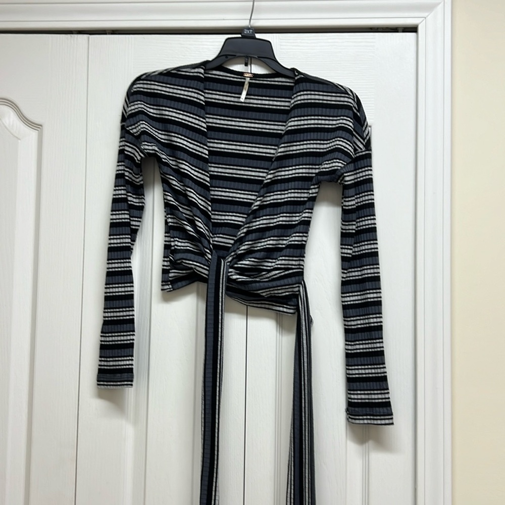 Free People Black and White Striped Outer Top With Tie Size Extra Small